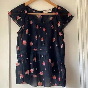 ABERCROMBIE AND FITCH Navy Floral Short Sleeve Top